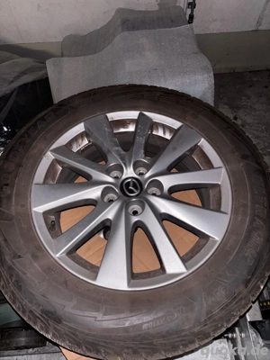 Goodyear Ultragrip Winterreifen 225 65R17 im guten Zustand zu verkaufen mit Felge. Profiltiefe 4-5 m