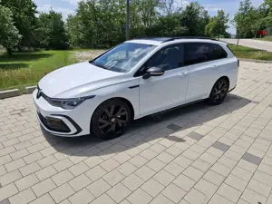 Volkswagen Golf Variant 2.0 TSI OPF 4Motion DSG R-Line AHK Pano Garantie