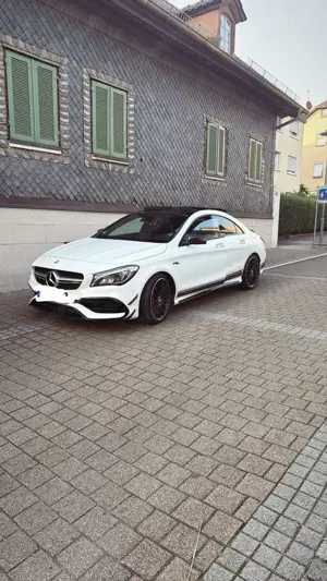Mercedes-Benz CLA 45 AMG MB100 Garantie