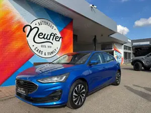 Ford Focus Titanium Winter Paket AHK BO Fahrerassist