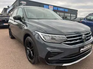 Volkswagen Tiguan Urban Sport mit LED+PDC+NAVI+18Zoll