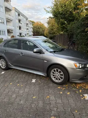 Mitsubishi Lancer 1.6 ClearTec Inform Bild 2