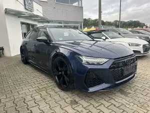 Audi RS6 AVANT 4.0TSI QUATTRO*HEAD-UP*PANO*STANDH.*AHK Bild 4