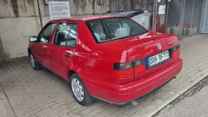 Volkswagen Vento 1.6 GLX