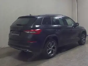Skoda Kodiaq 2.0 TDI SportLine DCC Navi LED Canton Bild 4