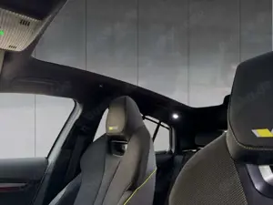 Skoda Enyaq ENYAQ COUPE RS **4X4*MATRIX*NAVI*PANORAMADACH** Bild 3