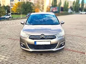 Citroen C4 1,6i + LPG Gekauft in Tschechien, Serviceheft