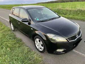 Kia Ceed / cee'd Ceed 1.4 CVVTEdition 7