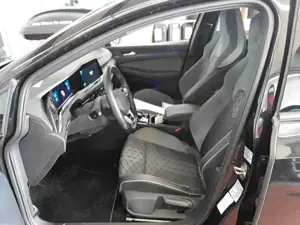 Volkswagen Golf VIII Variant R-Line2.0TDI DSG LED Navi SHZ Bild 5