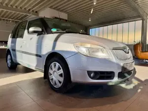 Skoda Roomster Style 1.6 Benzin TÜV Klima