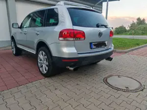 Volkswagen Touareg 2.5 R5 TDI Automatik Bild 2