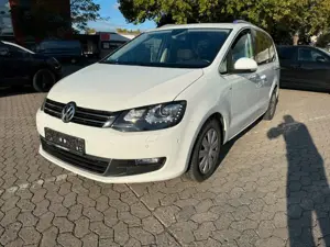 Volkswagen Sharan 2.0 TDI Cup BMT*DSG*7-Sitzer*Tüv Neu*Pano