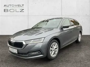Skoda Octavia Combi Style 2.0 TDI HUD Navi Kamera DigiCock Klima