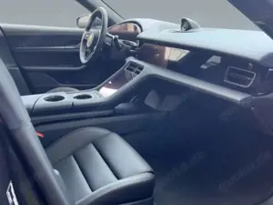 Porsche Taycan 4S - HD Matrix - Pano - Head up - BOSE Bild 5