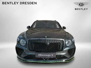 Bentley Bentayga V8 Black Edition - DemoCar Bild 2