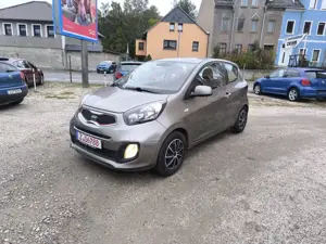 Kia Picanto FIFA World Cup Edition,Lenkradheizung
