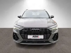 Audi Q3 S line 40TFSI quattro Stronic Navi LED GRA VC Bild 5
