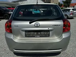 Toyota Corolla 1.6 Sol Compact Rentner*Klimaautomatik* Bild 5