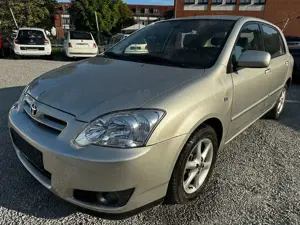 Toyota Corolla 1.6 Sol Compact Rentner*Klimaautomatik* Bild 3