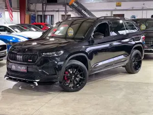 Skoda Kodiaq RS 4x4+PANO+AHK+SHZ HINTEN+SOUNDSYSTEM+GARANTIE