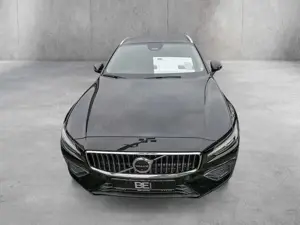 Volvo V60 T8 Recharge Plus Bright AWD STANDHZ LED Bild 2