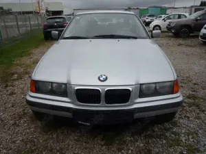 BMW 316 316i compact*Automatik*Orig.95Tkm*TOP*TÜV NEU Bild 2