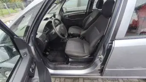 Opel Meriva 1.6 16V