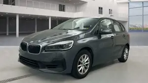 BMW 218 Active Tourer 218 i Advantage, Automatik