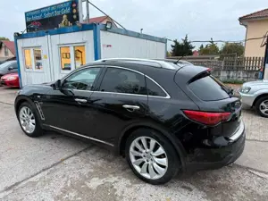 Infiniti QX70 3.0 d S*TUV NEU*TOP*UNFALFREI*1 HAND* Bild 3