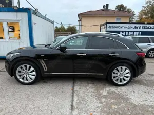 Infiniti QX70 3.0 d S*TUV NEU*TOP*UNFALFREI*1 HAND* Bild 2