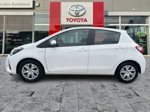Toyota Yaris 1.5 Hybrid Business Edition Navi*SHZ*KAM Bild 4