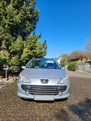 Peugeot 307 SW 110 OXYGO Bild 2