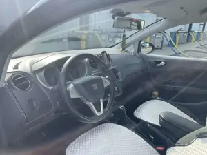 SEAT Ibiza SC 1.4 16V Copa mit TÜV Preis Verhandelbar !! Bild 5