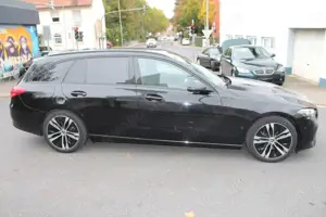 Mercedes-Benz C 220 T d Night-Paket Teilleder Kamera Bild 4