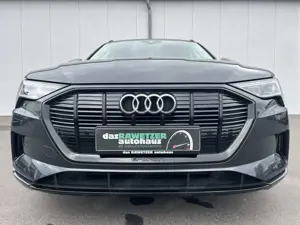 Audi e-tron quattro advanced Black Style AHK Virtual Cockpit D Bild 4