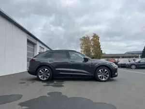 Audi e-tron quattro advanced Black Style AHK Virtual Cockpit D Bild 5