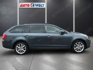 Skoda Octavia 1.4 16V Combi Style Bild 3