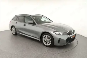 BMW 330 i xDrive M Sport ACC|Pano|HUD|ParkAs+360|AHK