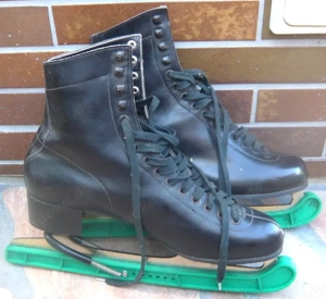 Schlittschuhe "Kiristall Start" Kufengröße 29 cm