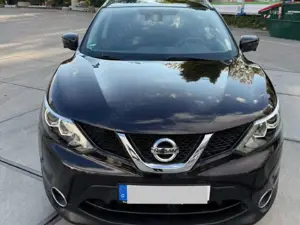 Nissan Qashqai Top Ausstattung*NAVI*LED*360°CAM*SPUR*PANO*PDC*
