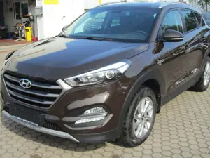 Hyundai TUCSON blue 1.6 GDi 2WD