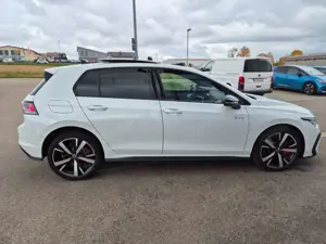 Volkswagen Golf GTE 1.5 TSI eHybrid 272 PS DSG AHK/Standkl/DCC/HuD/ASG Bild 4