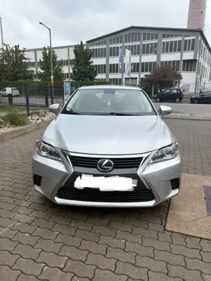 Lexus CT 200h