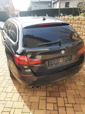 BMW 530 530d Touring Aut. Luxury Line