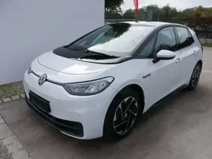 Volkswagen ID.3 PRO PERFORMANCE*ACC*APP-CONNECT*LED*NAVI*PARKTRONI Bild 2
