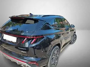 Hyundai TUCSON 1.6 PHEV 4WD N Line Aut.*Navi*Sitz Paket* Bild 3