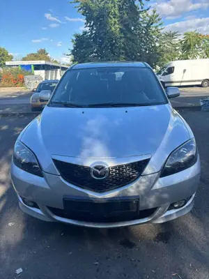 Mazda 3 1.6 Comfort / Mit Frischer Tüv