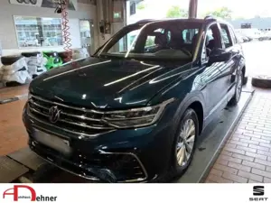 Volkswagen Tiguan R-Line 2.0 TDI DSG 8fach+PANO+NAVI+LEDER Klima