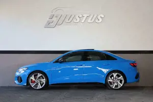 Audi S3 TFSI S tronic quattro/KAMERA/BO/SHZ/ACC/R19 Bild 3