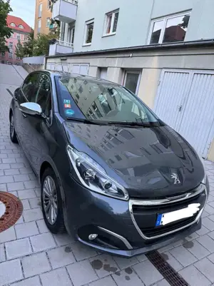 Peugeot 208 Allure Bild 3